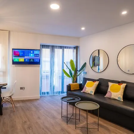Aparthotel Trendy Homes Puerta Purchena *