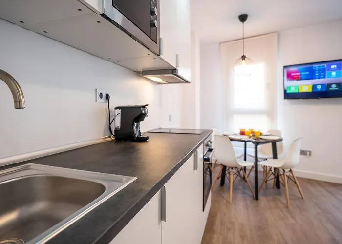 Trendy Homes Puerta Purchena Appart hôtel 4*