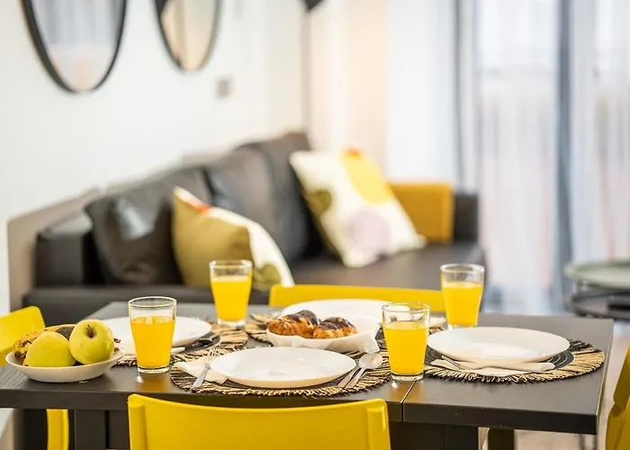 Trendy Homes Puerta Purchena Appart hôtel 4*